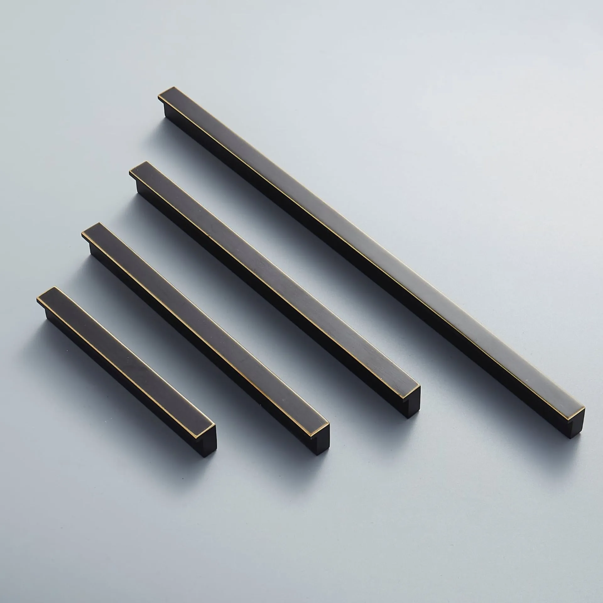 LIQUET Brass Handles