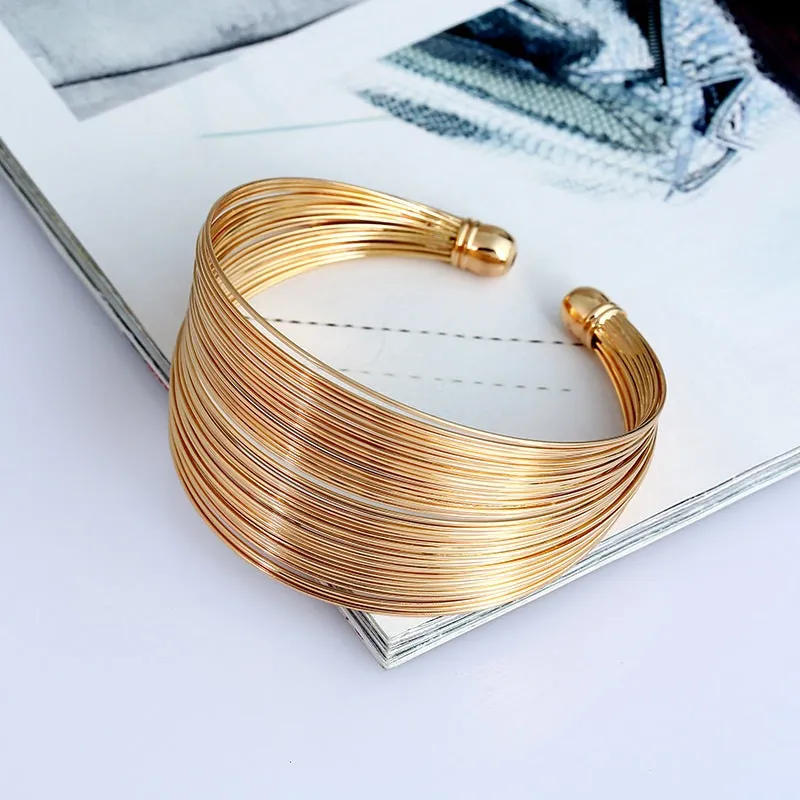 Metal wire smooth aperture cutout bracelet
