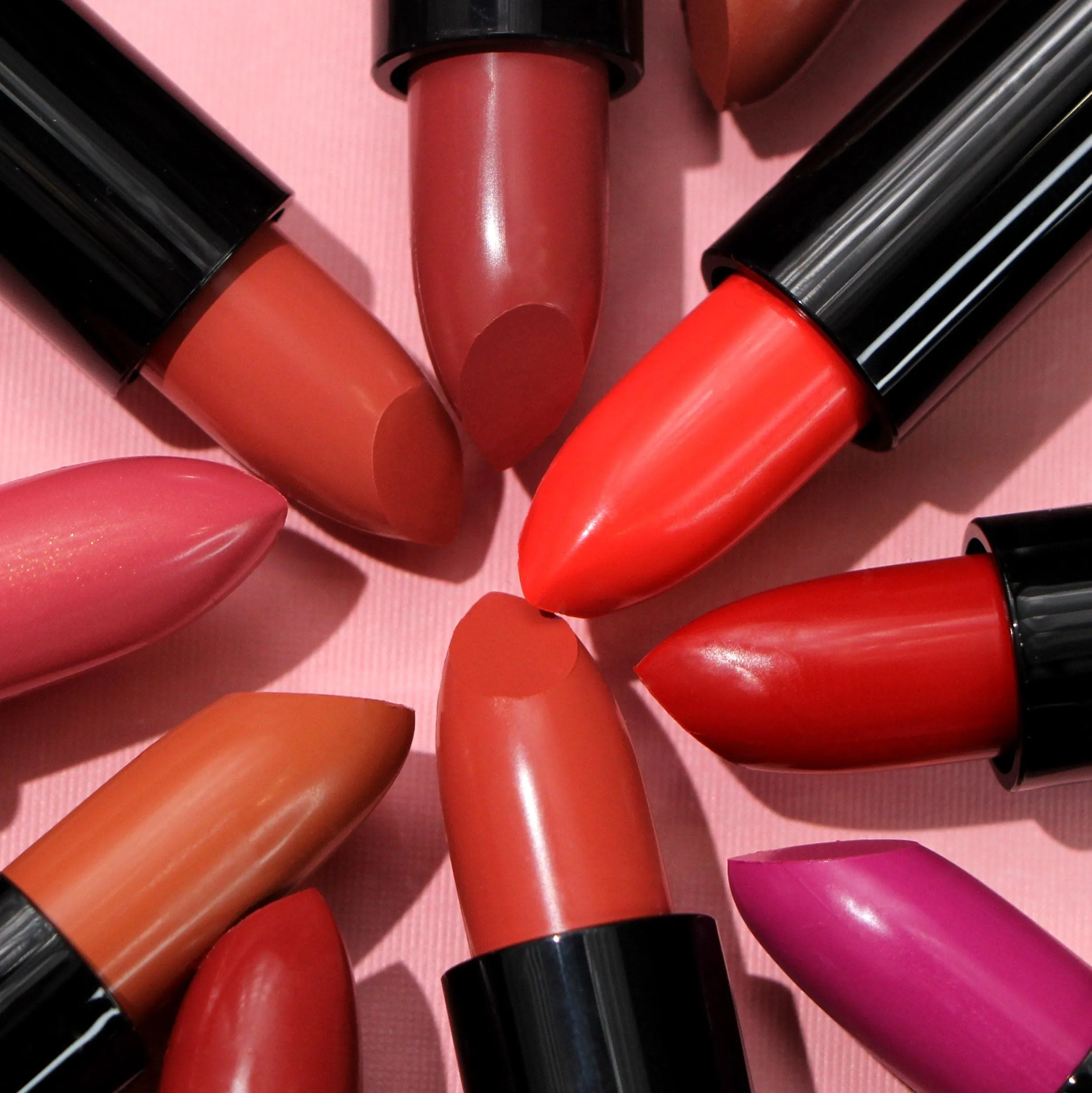 Pretty & Plump Plumping Lipstick