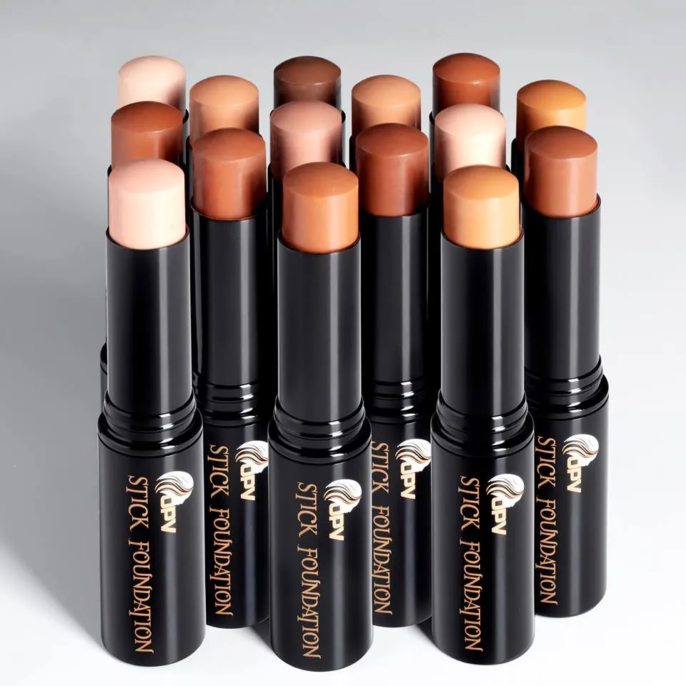 Stick Foundation in Hot Cocoa